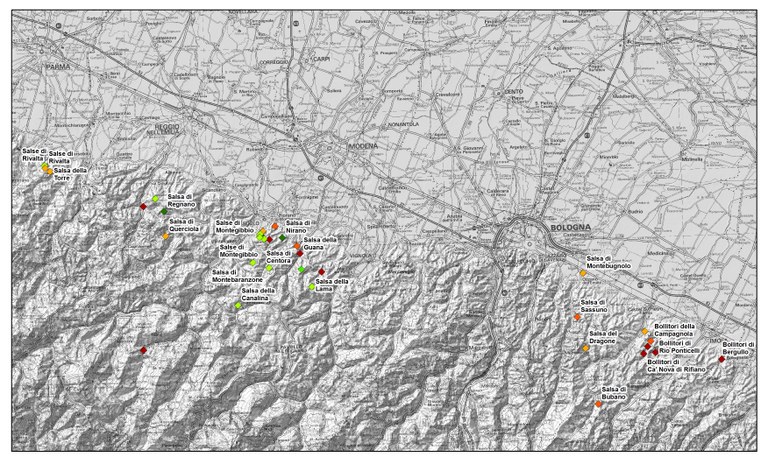Localizzazione di prima approssimazione delle salse (o gruppi di salse) storicamente documentate in Emilia-Romagna, tratte dalla letteratura geologica (in: Bonaposta et alii, 2018). I colori indicano la qualità della segnalazione, dal verde (mediamente affidabile) al rosso (con maggiori margini di incertezza).