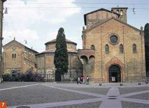 7 La Basilica di Santo Stefano (cotto, arenaria, selenite, varie litologie)