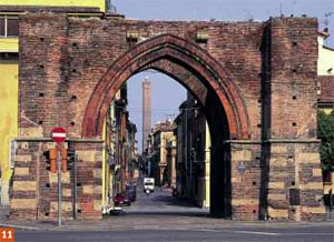 Porta Maggiore (cotto, arenaria)