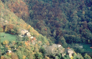 foto: veduta dell'antico borgo di Chiapporato - autore A.Mauri